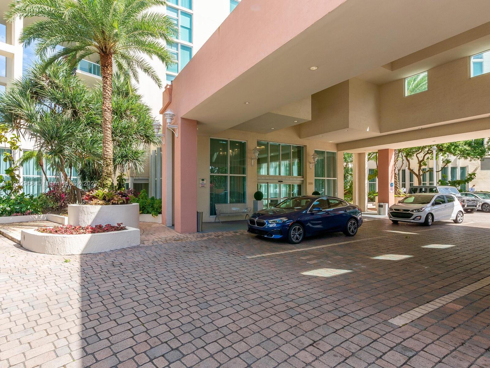100 HIDDEN BAY CONDO - Residential