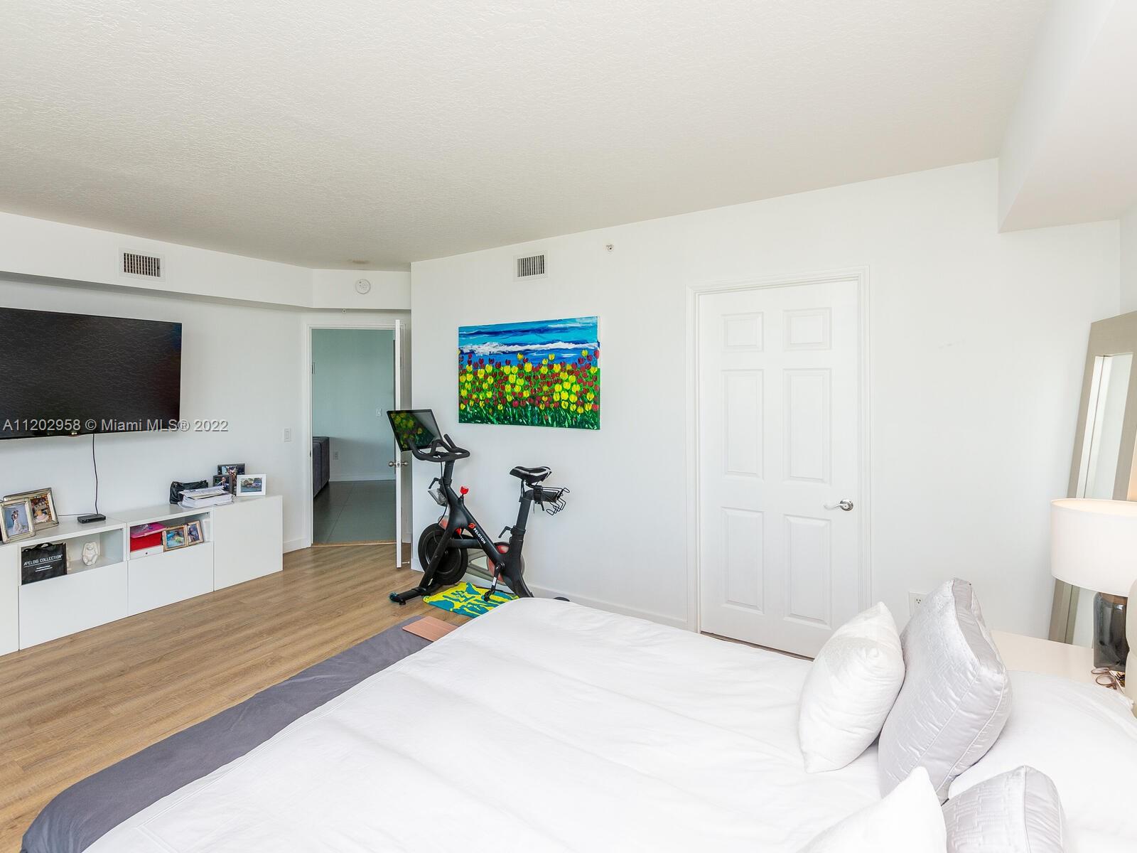 100 HIDDEN BAY CONDO - Residential