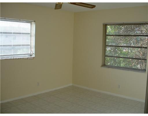 CORAL SPRING GARDENS EAST - Residential Lease