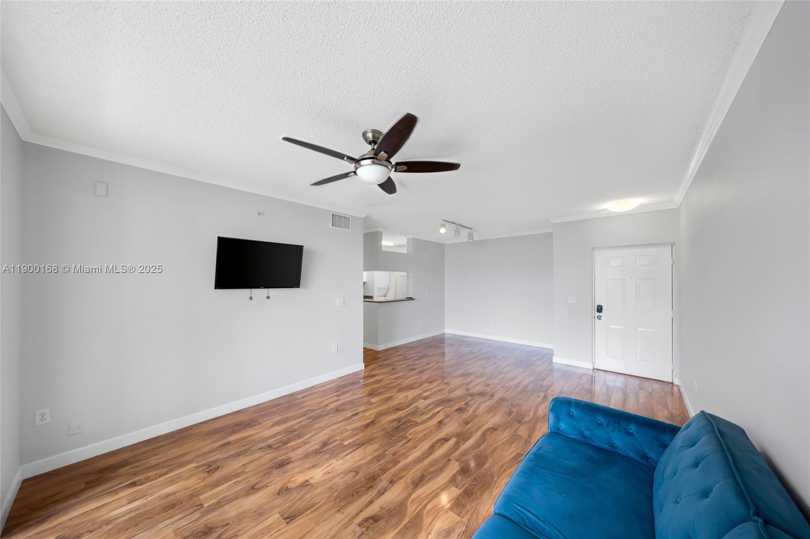 PORTO BELLAGIO CONDO - Residential