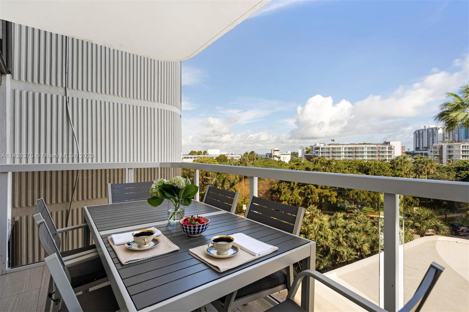 NINE ISLAND AVENUE CONDO - Residential
