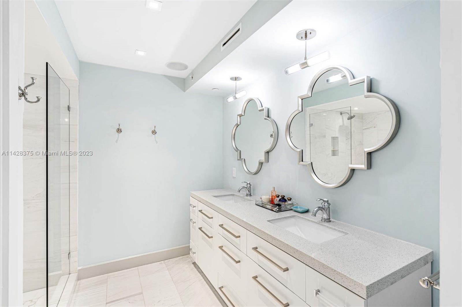 NINE ISLAND AVENUE CONDO - Residential