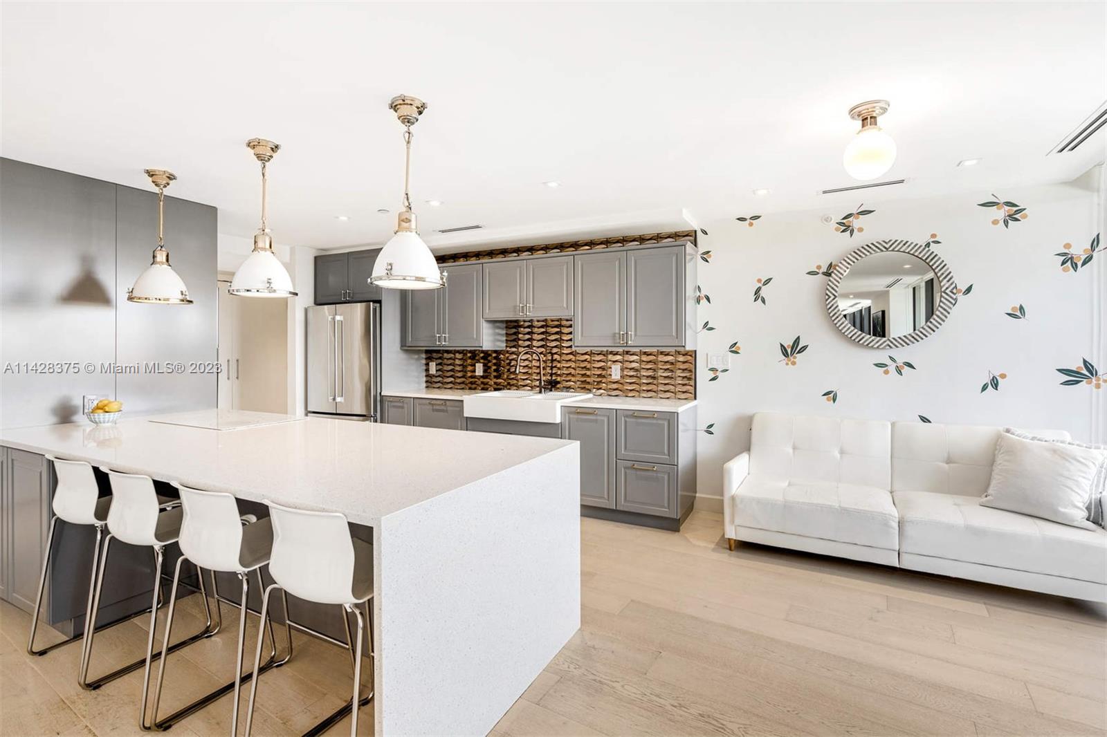 NINE ISLAND AVENUE CONDO - Residential