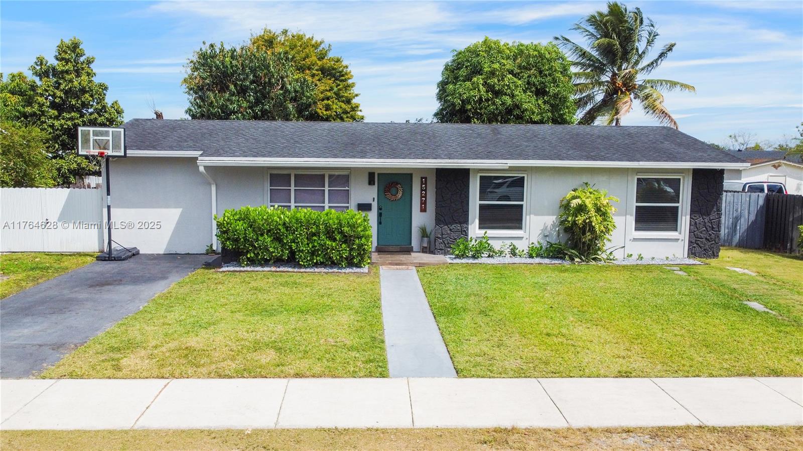 Don't miss this great opportunity! Seller has lowered the price to sell and is giving credit towards buyers' closing costs. FHA welcome. This 4-room, 2-bat home offers incredible potential. The roof is only 5 years old. Features include a new gas water heater, a new A/C system and all-new air ducts, Impact doors and windows, and new plumbing throughout. Potencial to get extra income. So this will be your opportunity to buy this beautiful house in Palmetto Estates! Excellent location near schools, hospitals, and just 3 minutes from major highways and US-1. The property has 2 entrances, with room to park a boat, RV, or truck. Completely renovated and fully fenced. Enjoy a huge patio with a BBQ area with a gas stove. Your clients will fall in love! Send offer with the DU/Proof of funds.