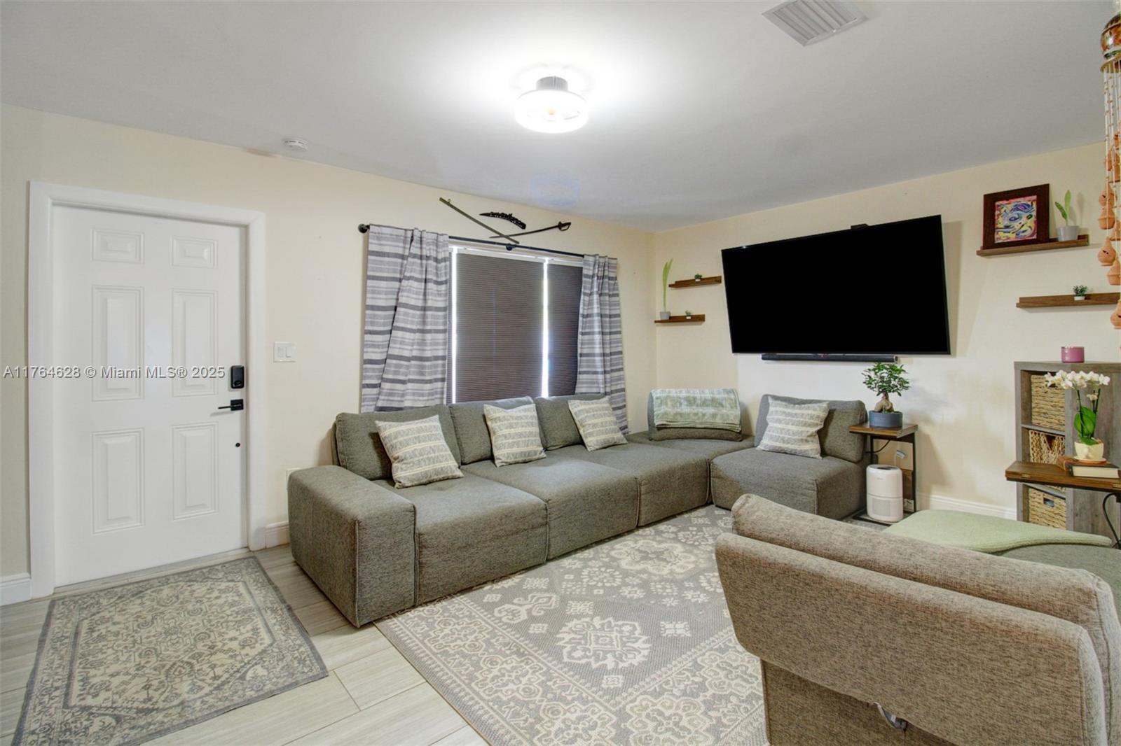 FAIRWAY ESTATES SEC FOUR - Residential