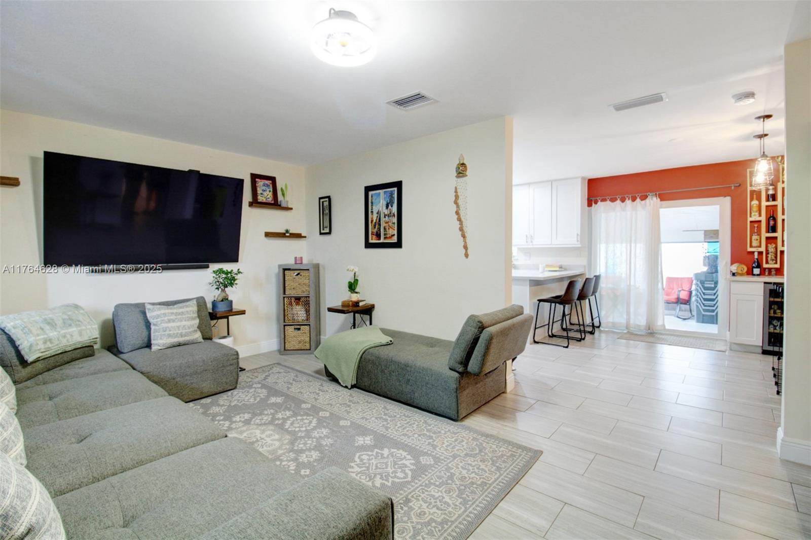 FAIRWAY ESTATES SEC FOUR - Residential