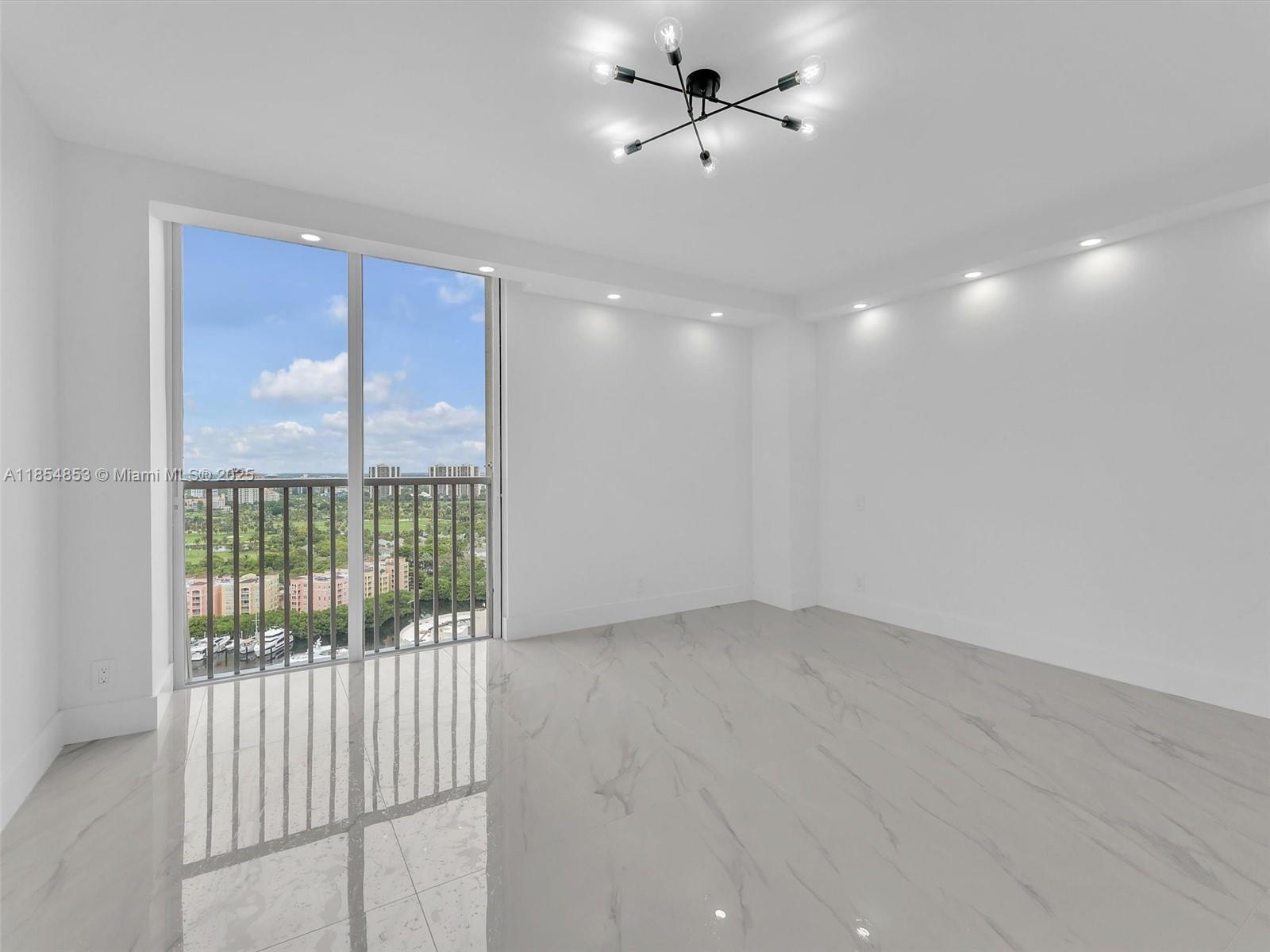 TURNBERRY ISLE CONDO - Residential Lease
