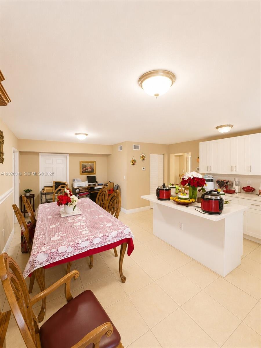 2ND REV PL SARATOGA HEIGH - Residential