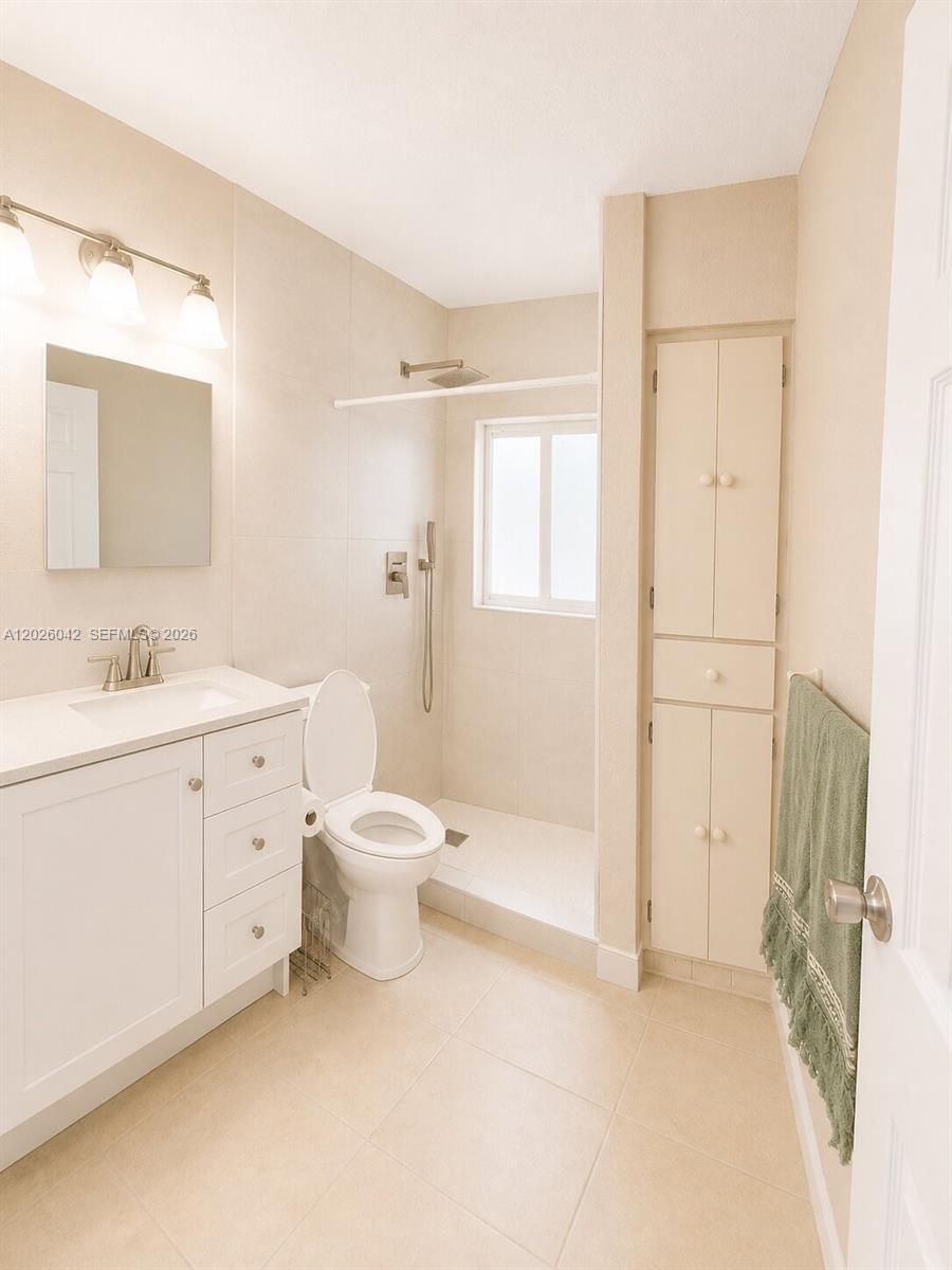 2ND REV PL SARATOGA HEIGH - Residential