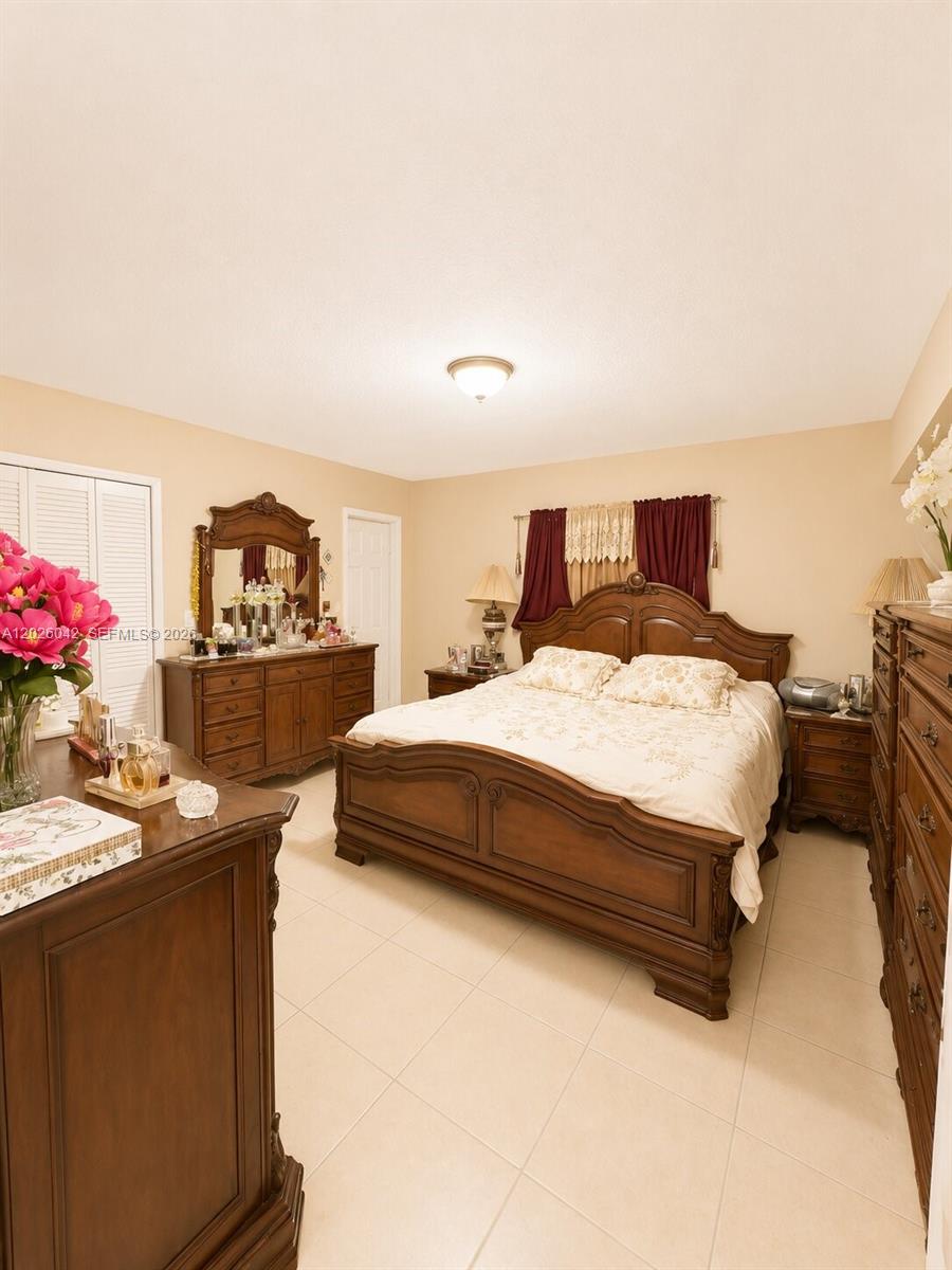 2ND REV PL SARATOGA HEIGH - Residential