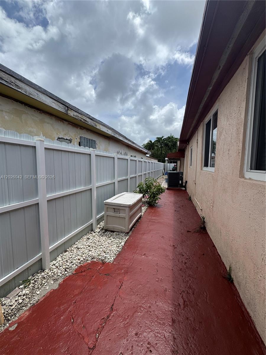 2ND REV PL SARATOGA HEIGH - Residential