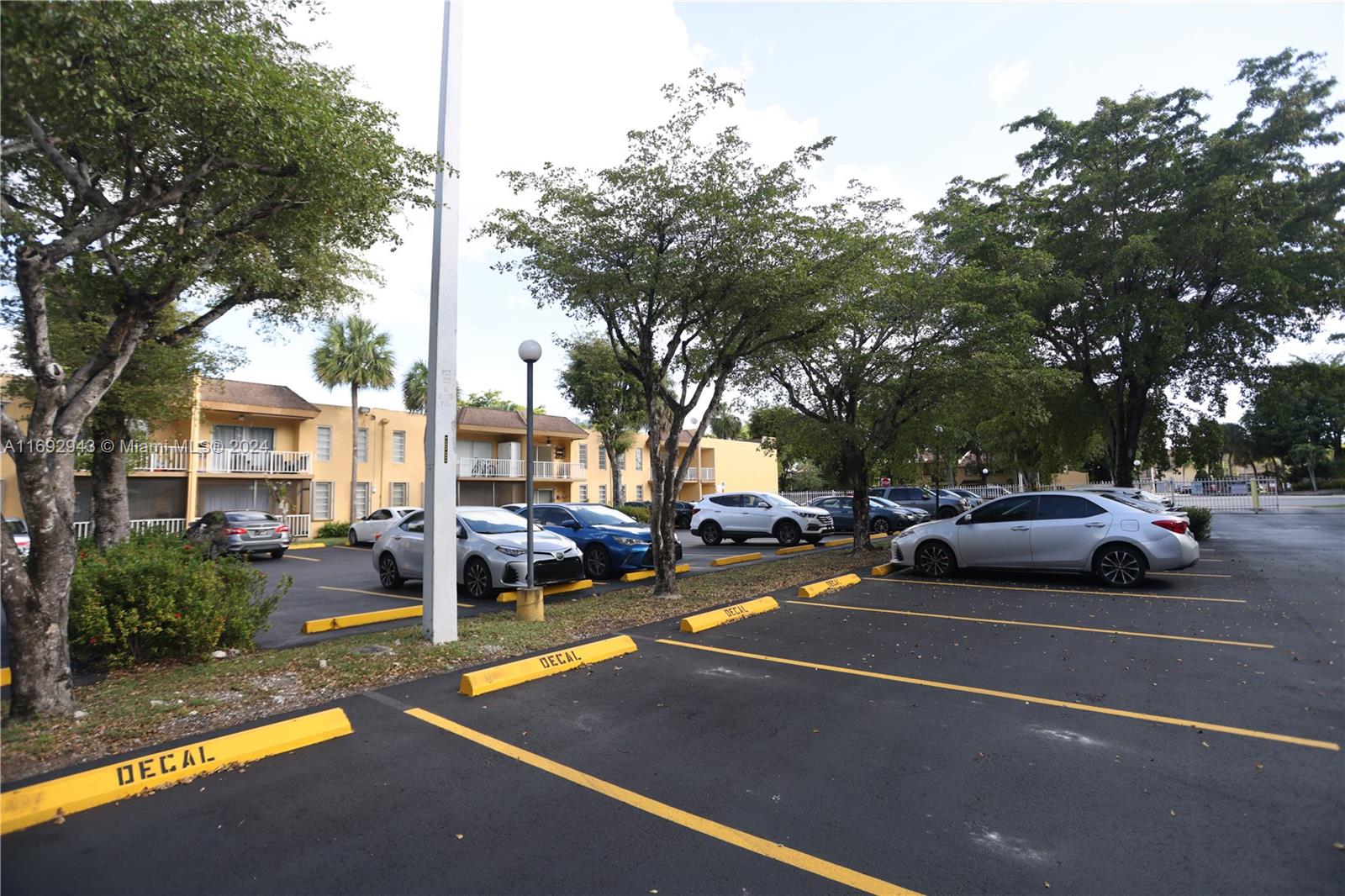 KENDALL HEIGHTS CONDO - Residential