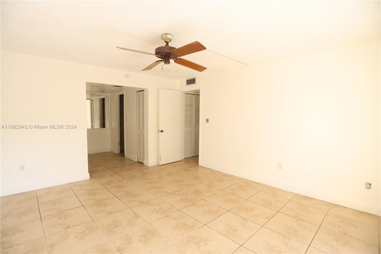 KENDALL HEIGHTS CONDO - Residential