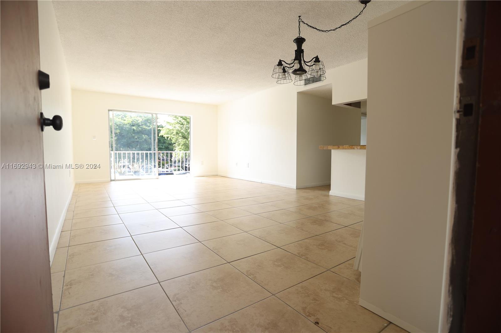 KENDALL HEIGHTS CONDO - Residential