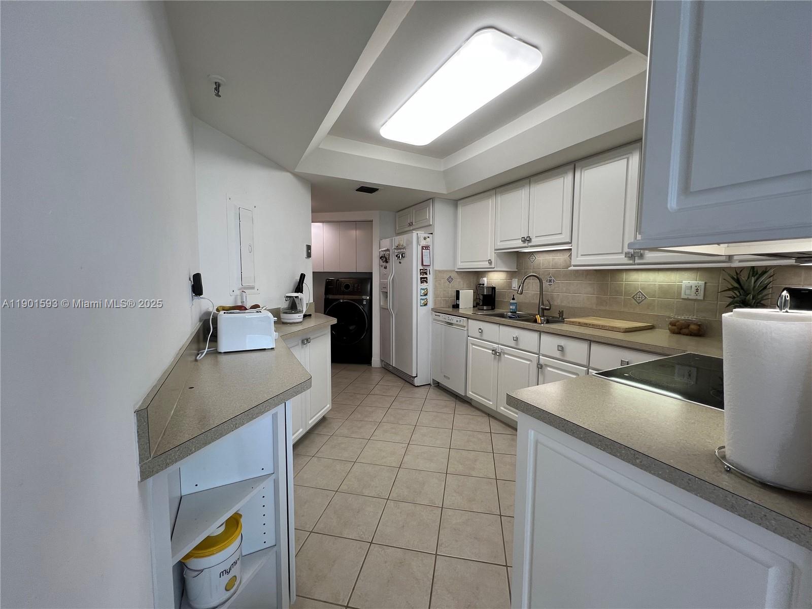BRICKELL KEY ONE CONDO - Residential
