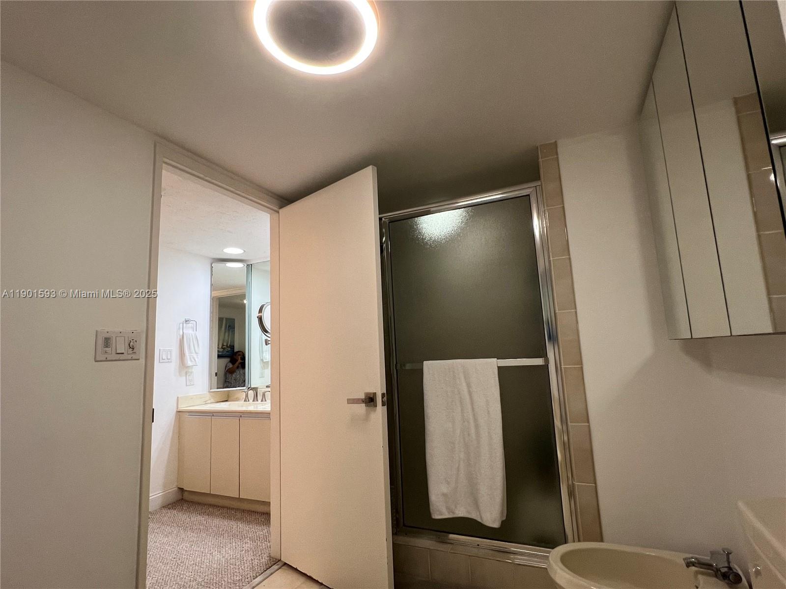 BRICKELL KEY ONE CONDO - Residential