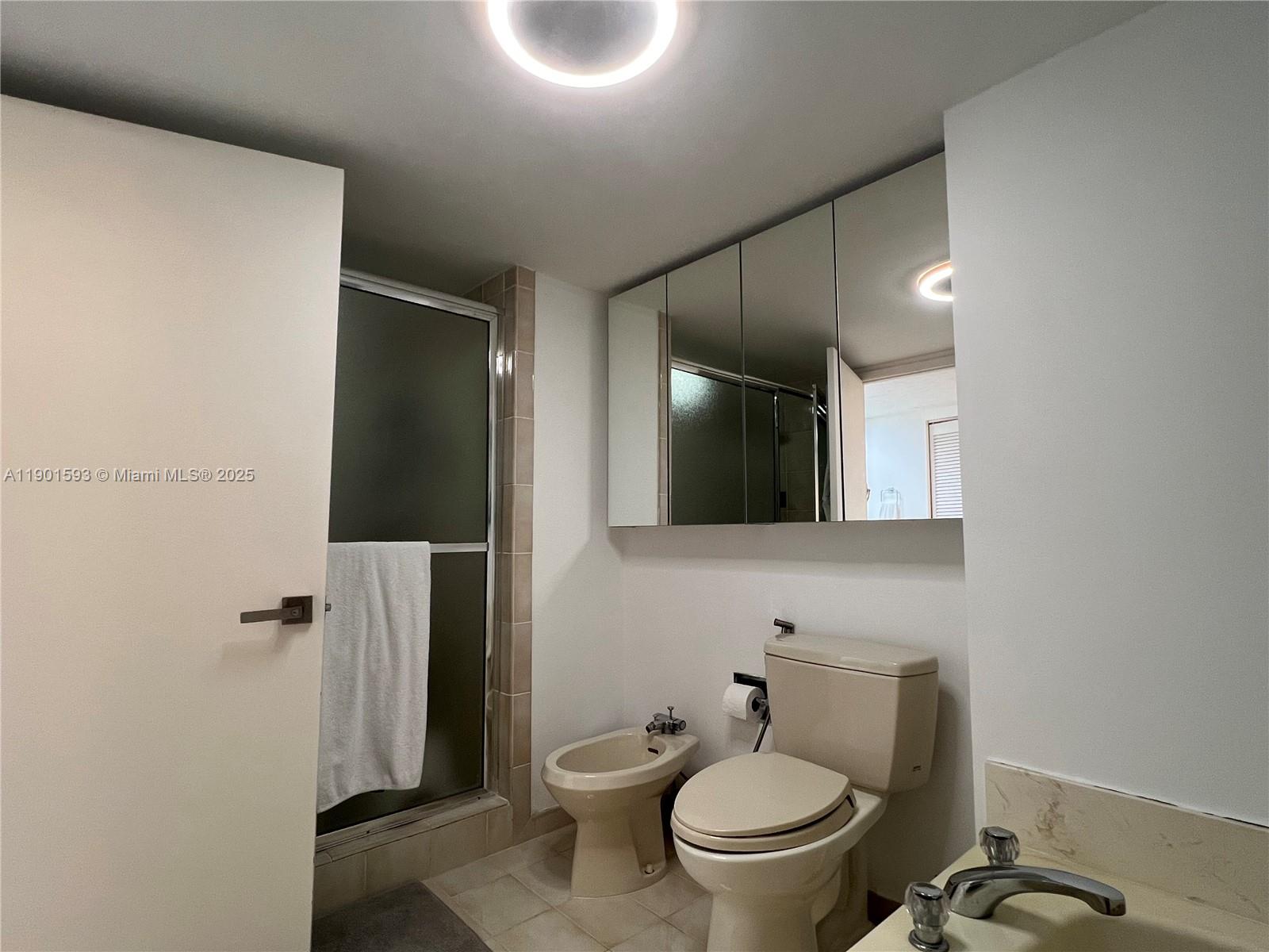 BRICKELL KEY ONE CONDO - Residential