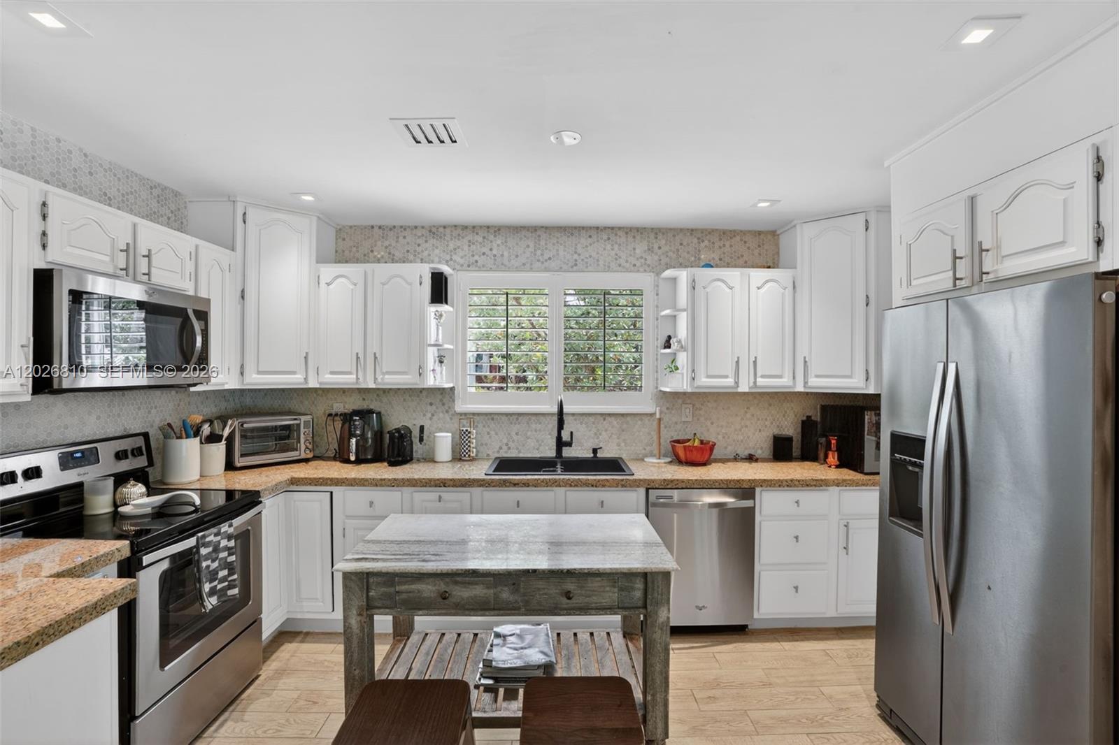 CHAPMAN GLEN - Residential