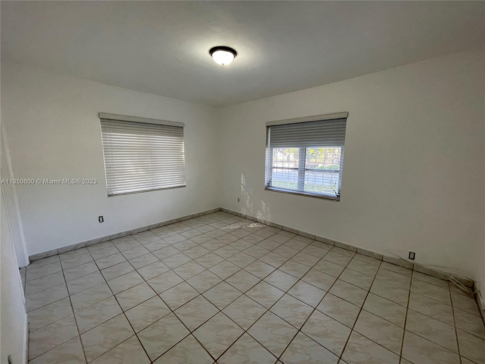 BRICKELL ESTATES - Residential Lease