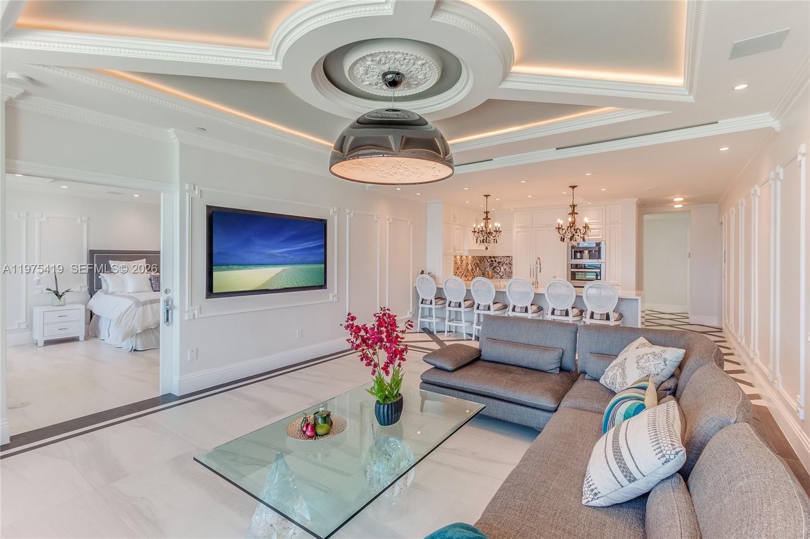 IL VILLAGGIO ON SOUTH BEAC - Residential