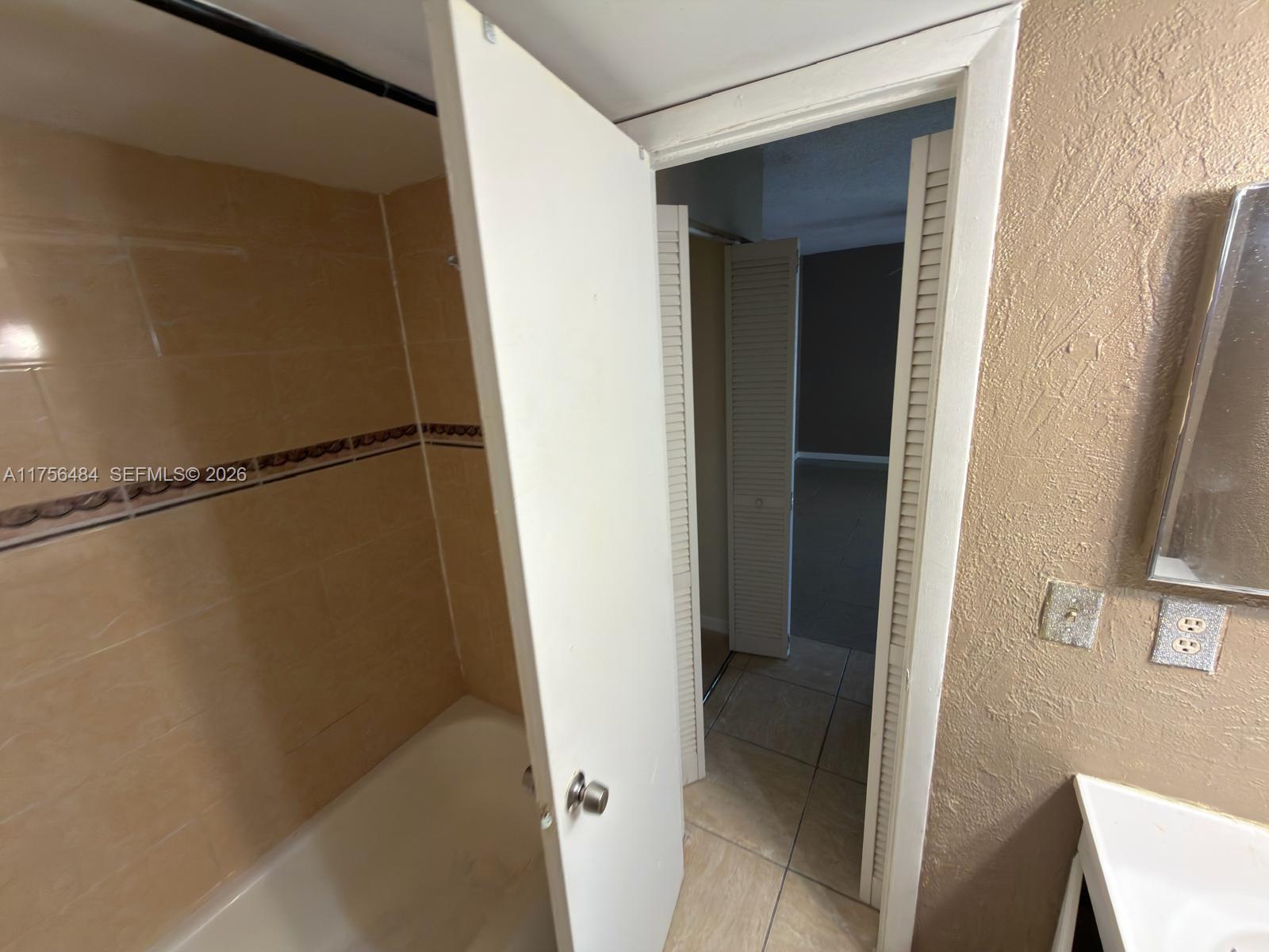 MIRAMAR CLUB CONDOMINIUM - Residential