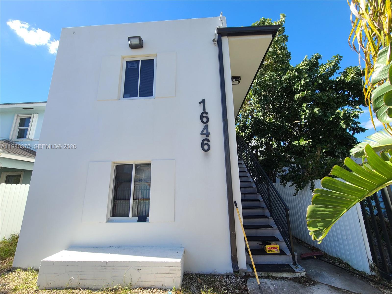 WADDELLS - Residential Lease
