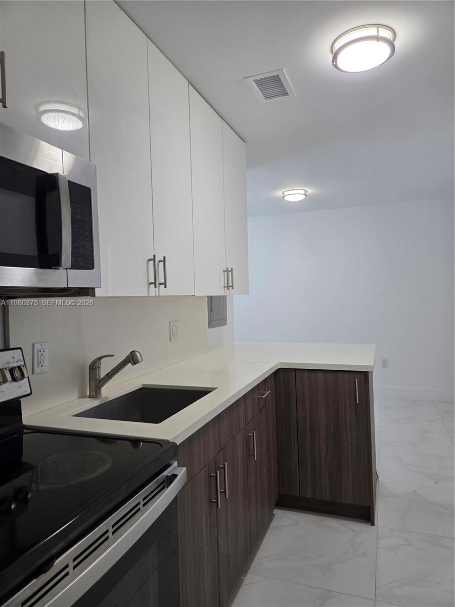 WADDELLS - Residential Lease