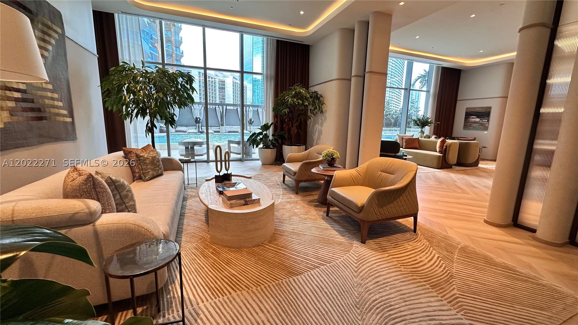 VICEROY RESIDENCE - Residential