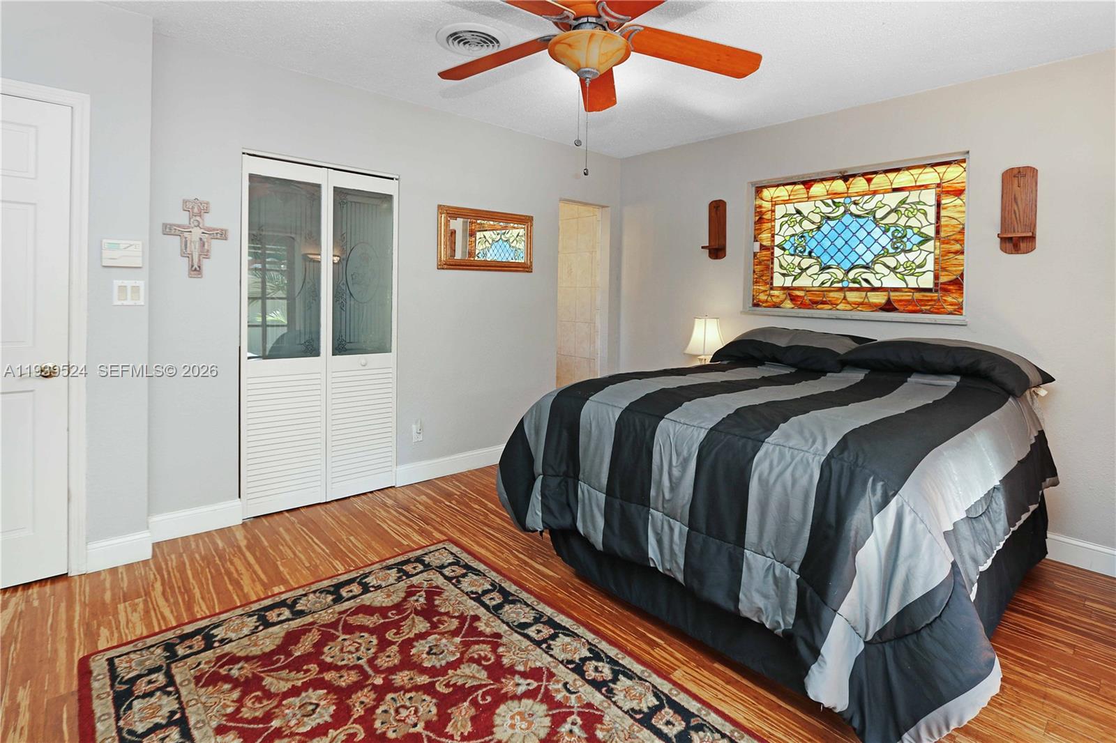 HOLLYWOOD - Residential