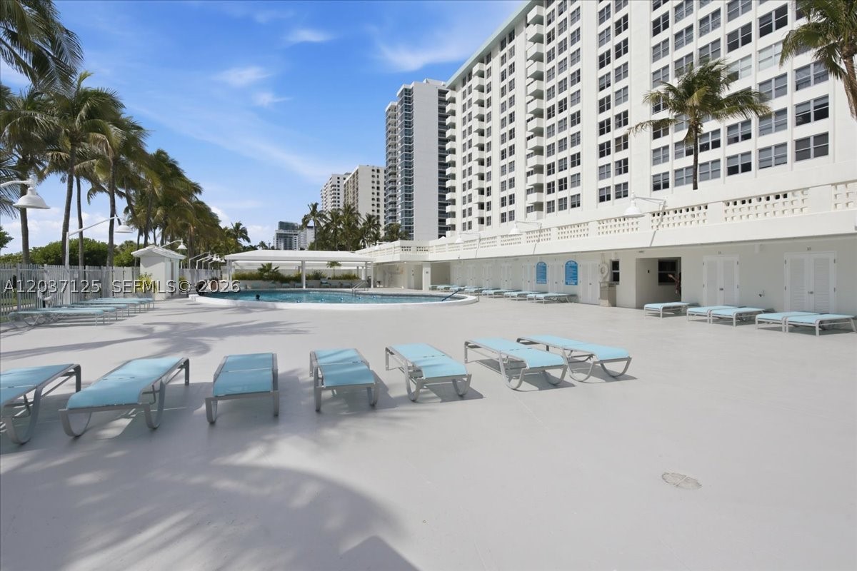 TRITON TOWER CONDO - Residential Lease
