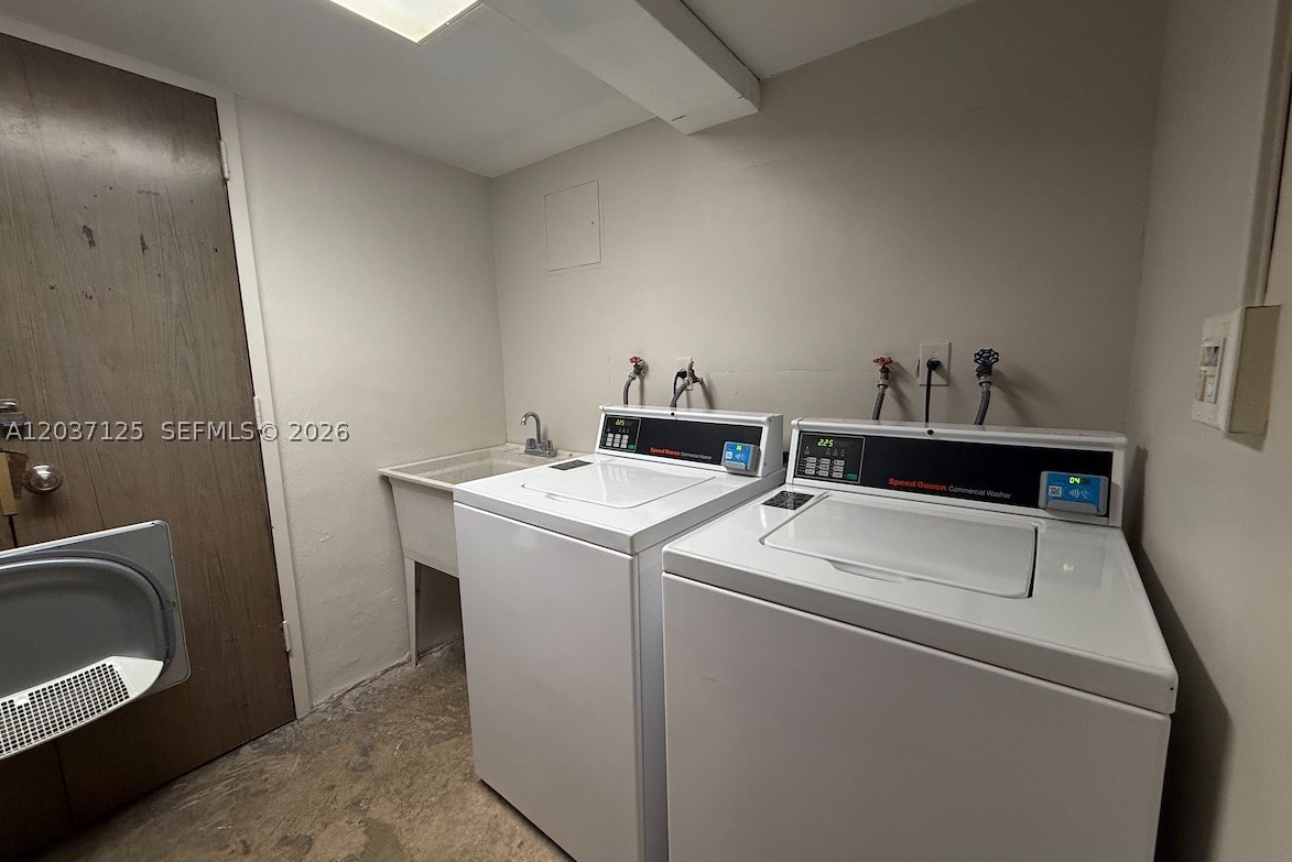 TRITON TOWER CONDO - Residential Lease