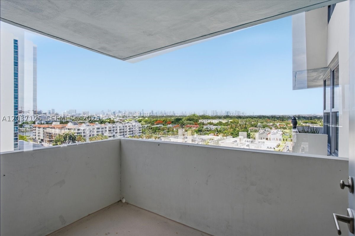 TRITON TOWER CONDO - Residential Lease
