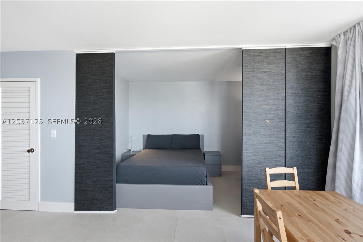 TRITON TOWER CONDO - Residential Lease