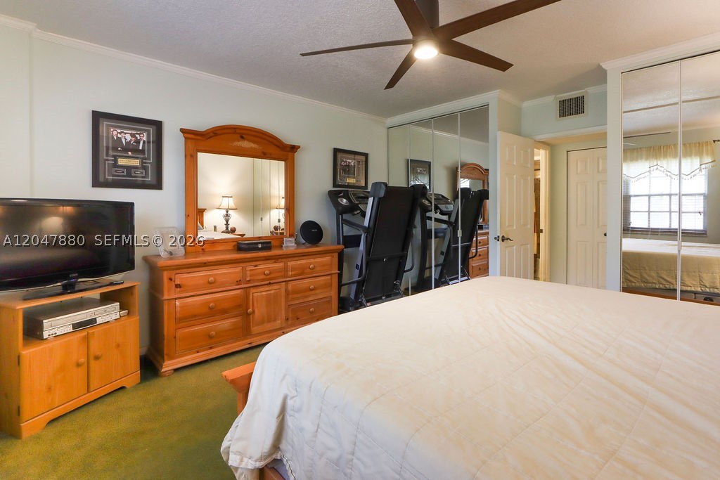 BRIARWOOD CLUB CONDO 3 - Residential
