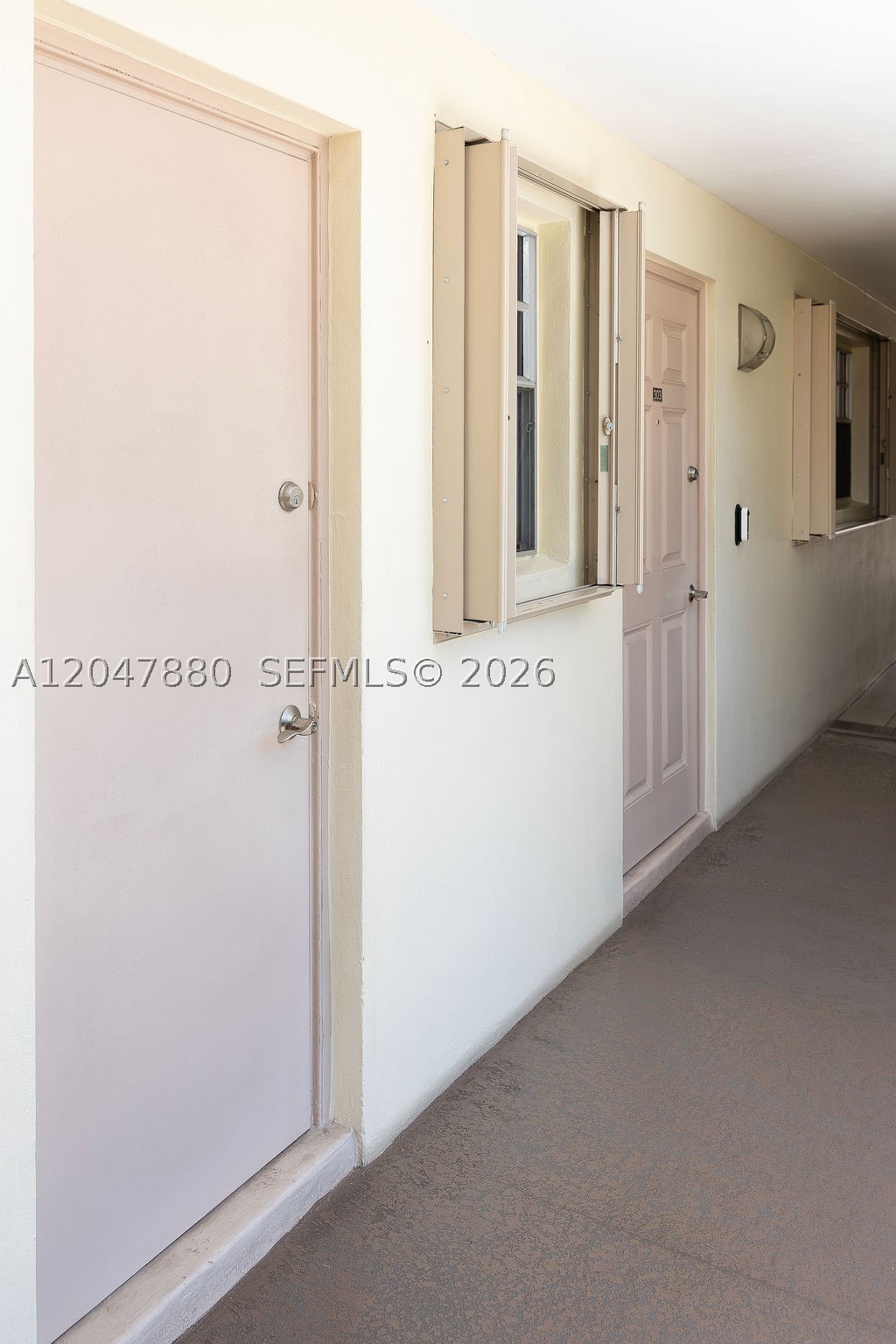 BRIARWOOD CLUB CONDO 3 - Residential