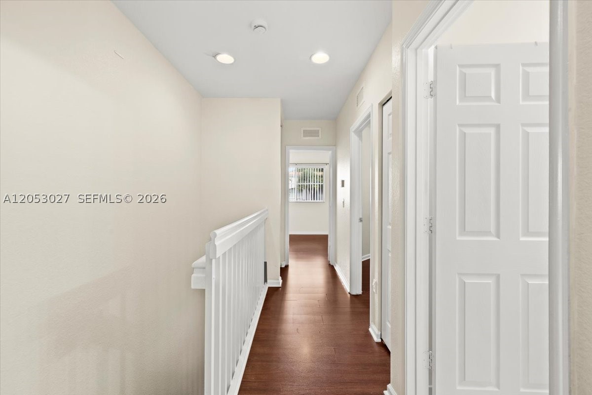 TUSCANY NO 3 CONDO - Residential