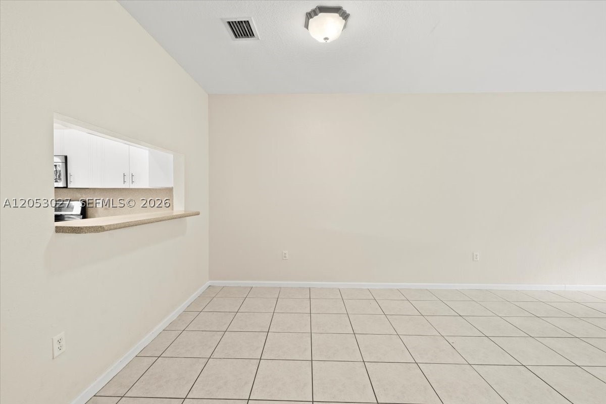 TUSCANY NO 3 CONDO - Residential