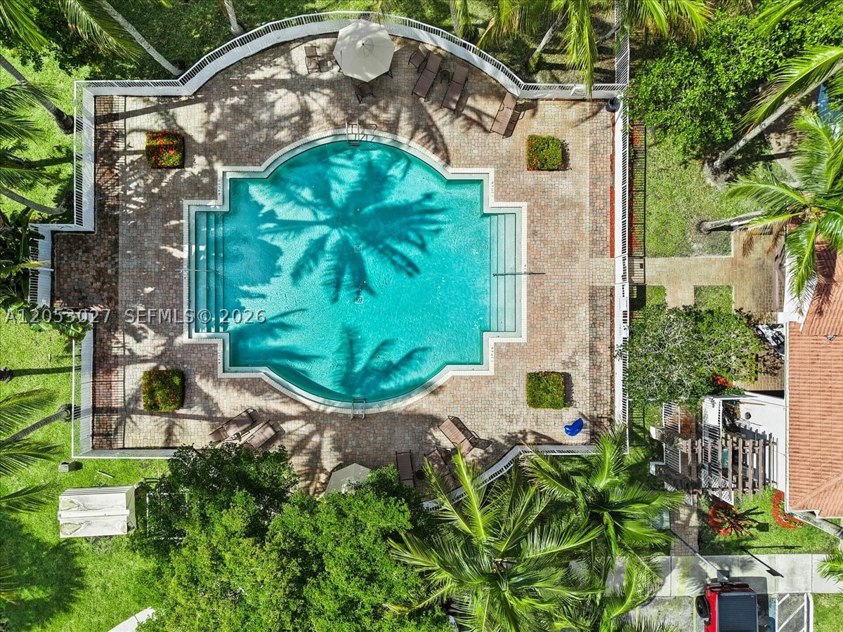TUSCANY NO 3 CONDO - Residential