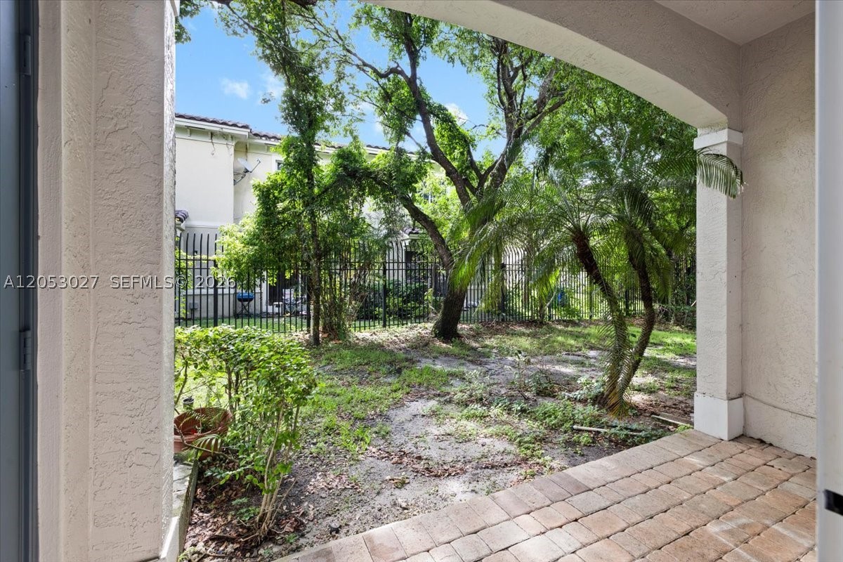 TUSCANY NO 3 CONDO - Residential
