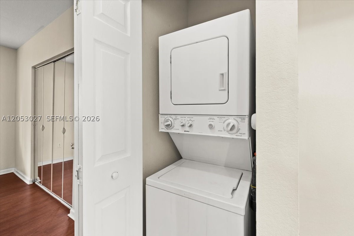 TUSCANY NO 3 CONDO - Residential