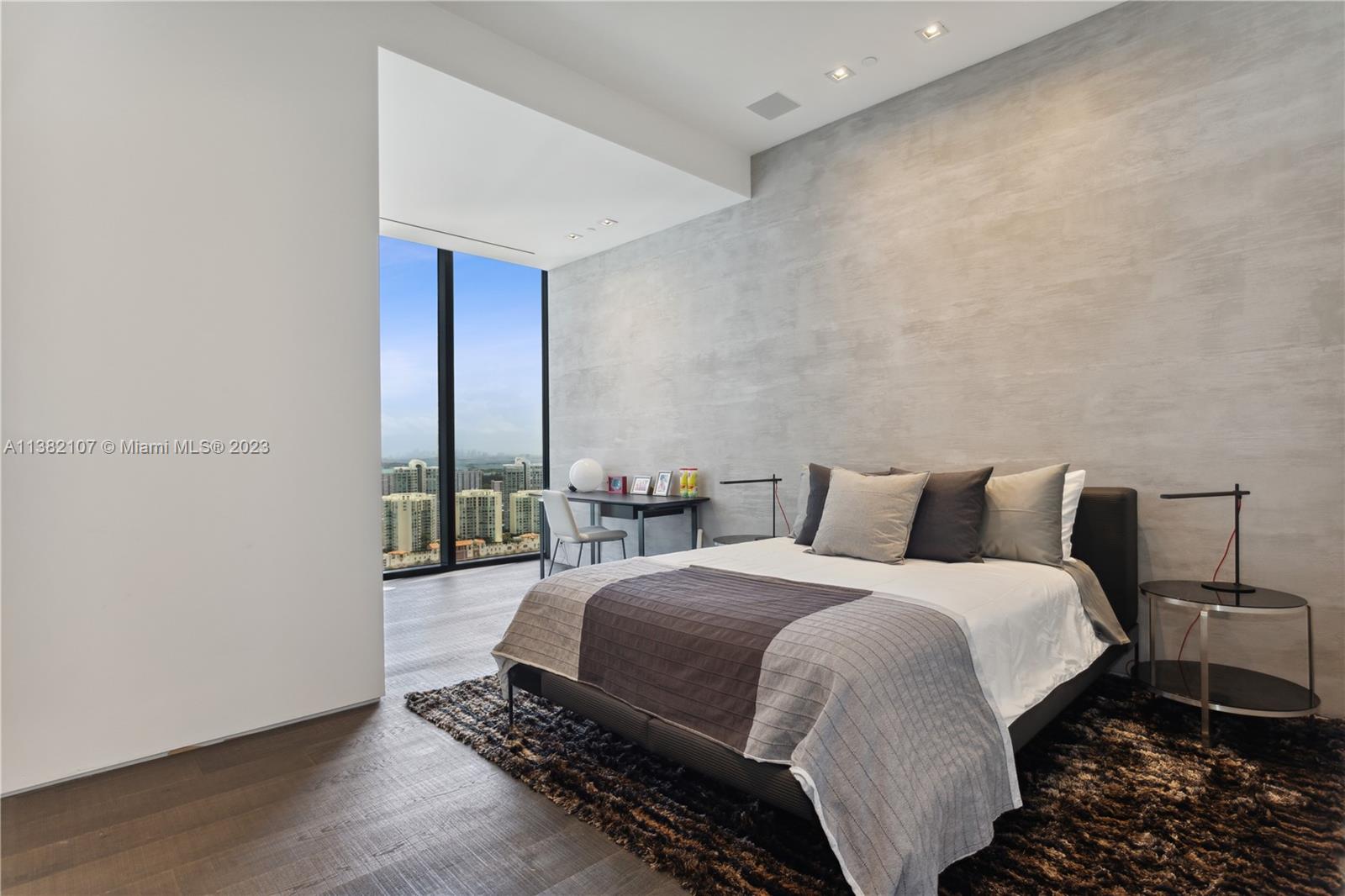 MUSE CONDO - Residential