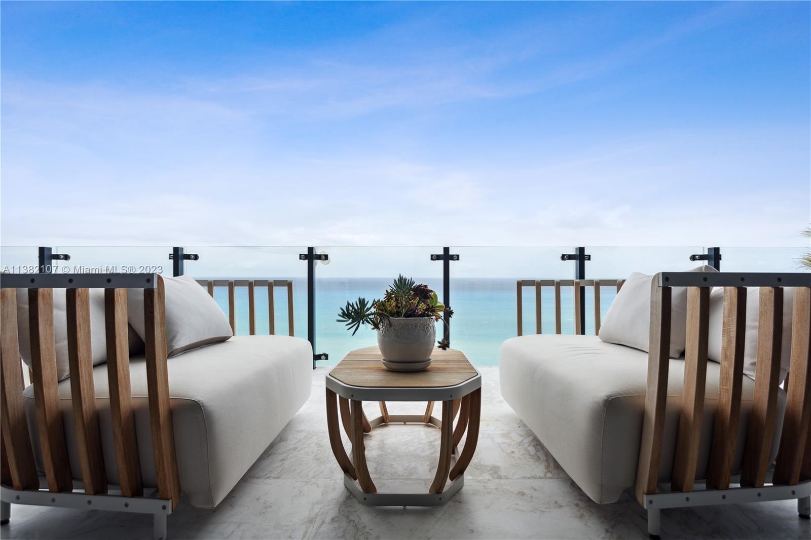 MUSE CONDO - Residential