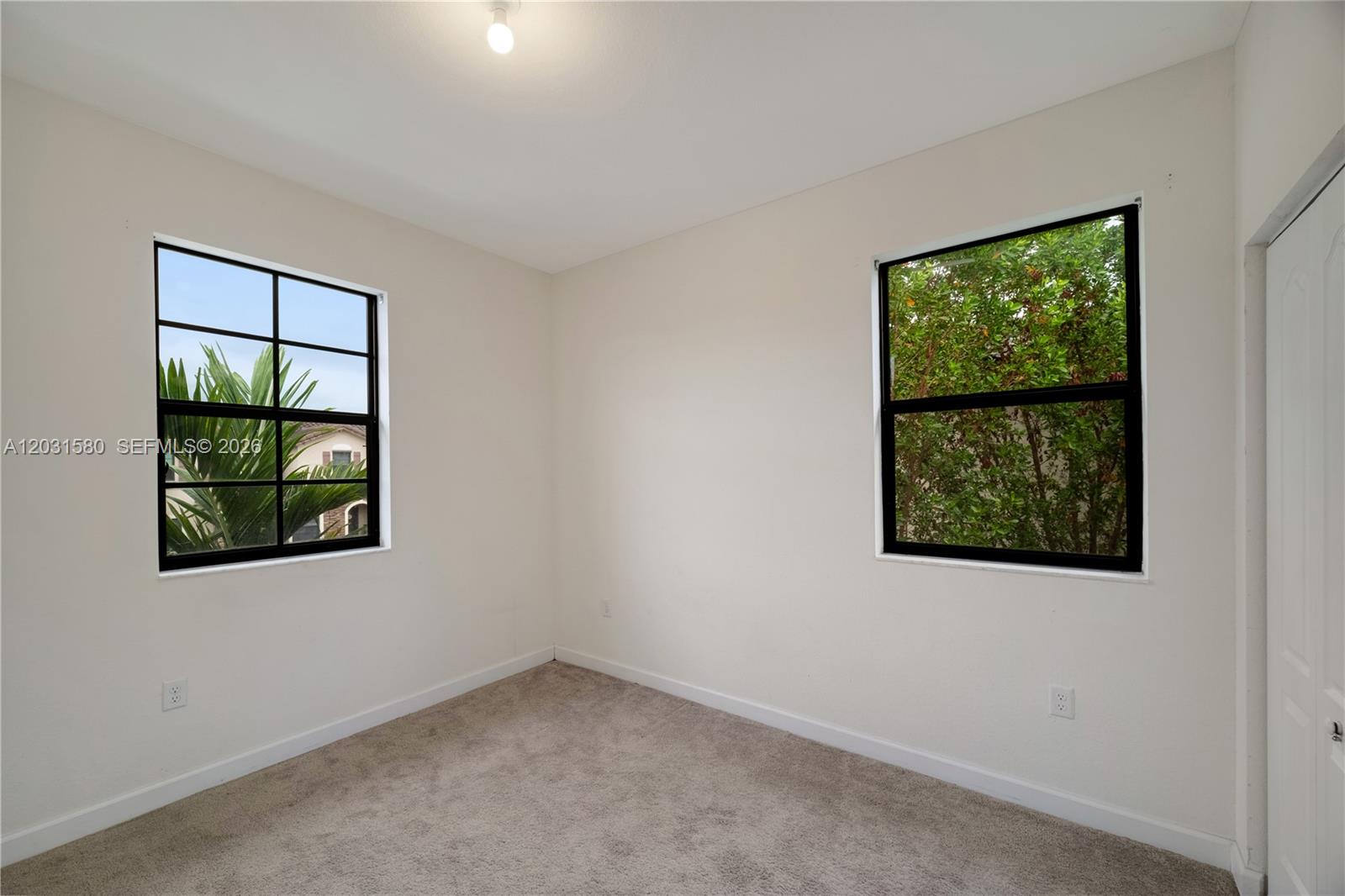 COCO PALM ESTATES - Residential