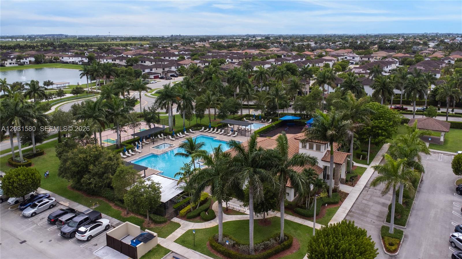 COCO PALM ESTATES - Residential