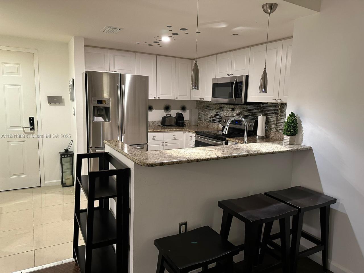 Turnberry on the Green - Residential