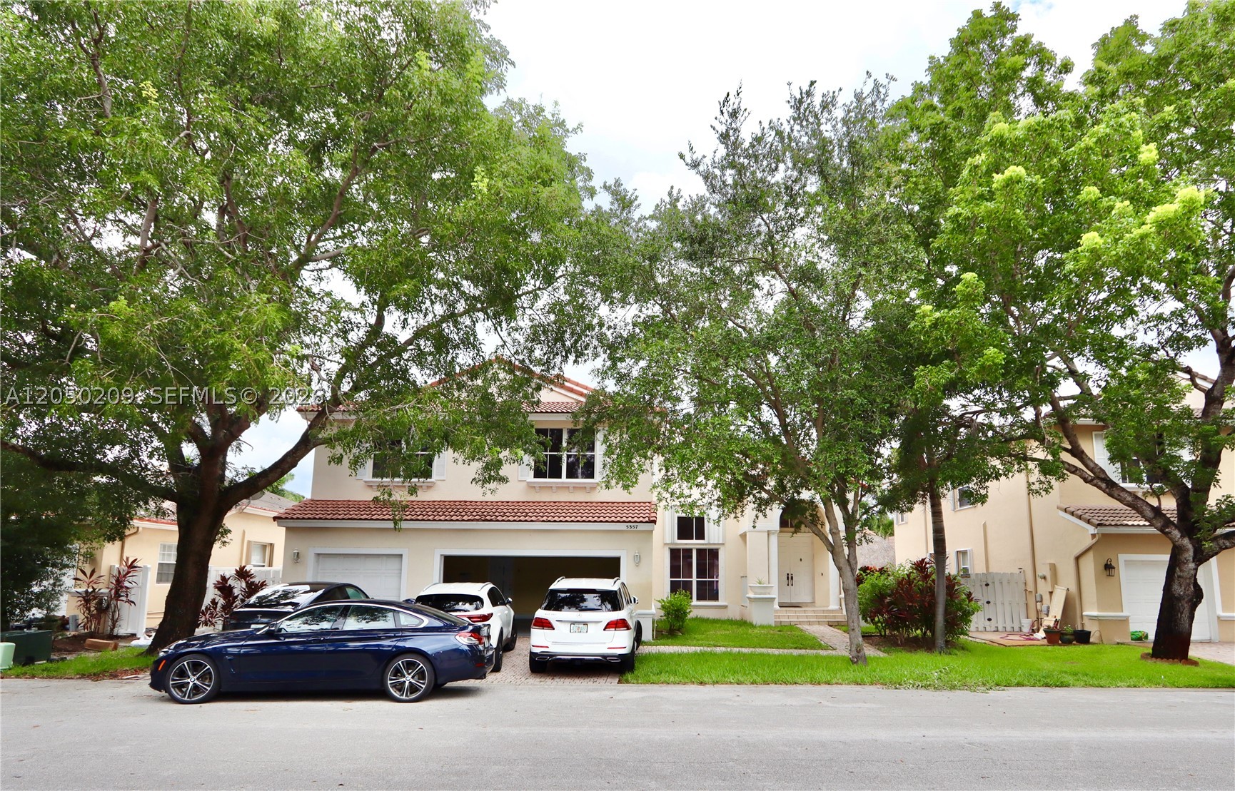 BANYAN OAKRIDGE PLAT - Residential