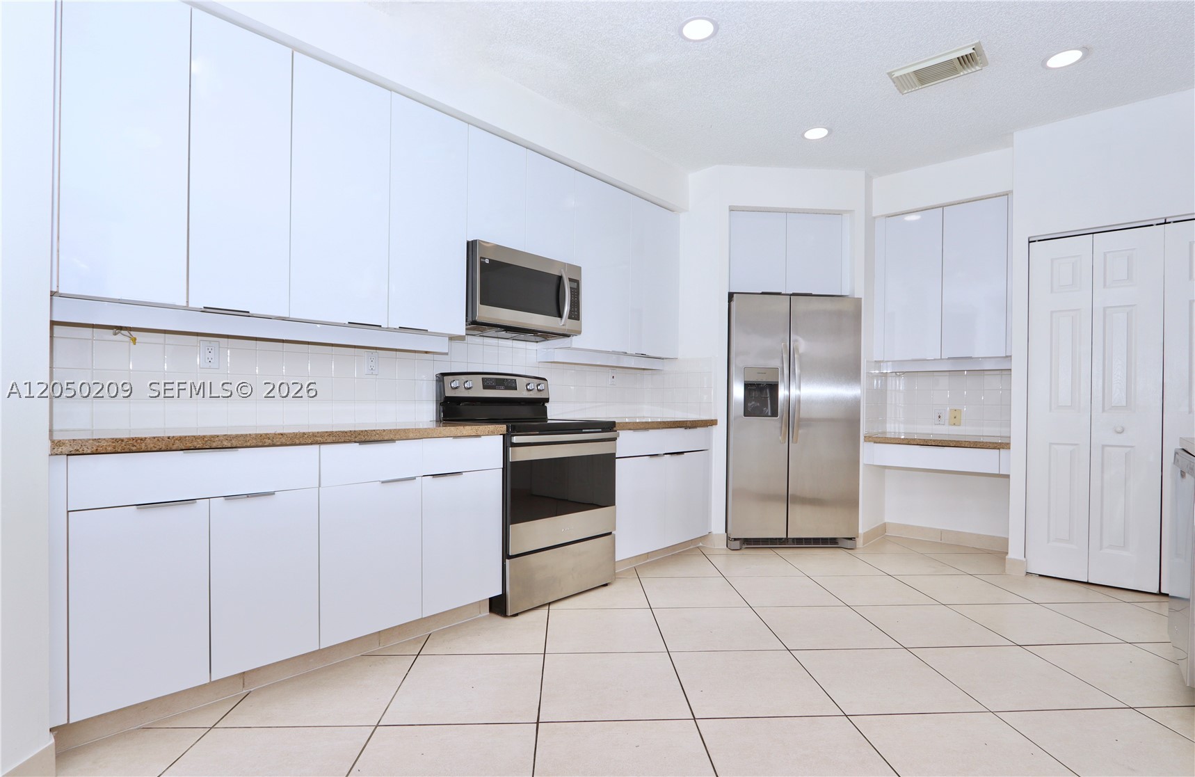 BANYAN OAKRIDGE PLAT - Residential