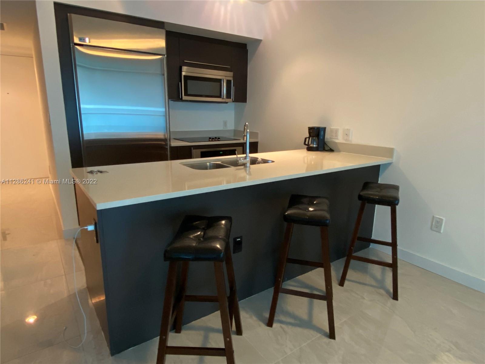 500 BRICKELL WEST CONDO - Residential Lease