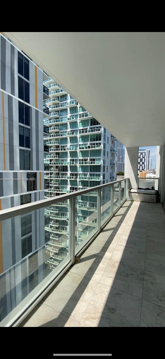 500 BRICKELL WEST CONDO - Residential Lease