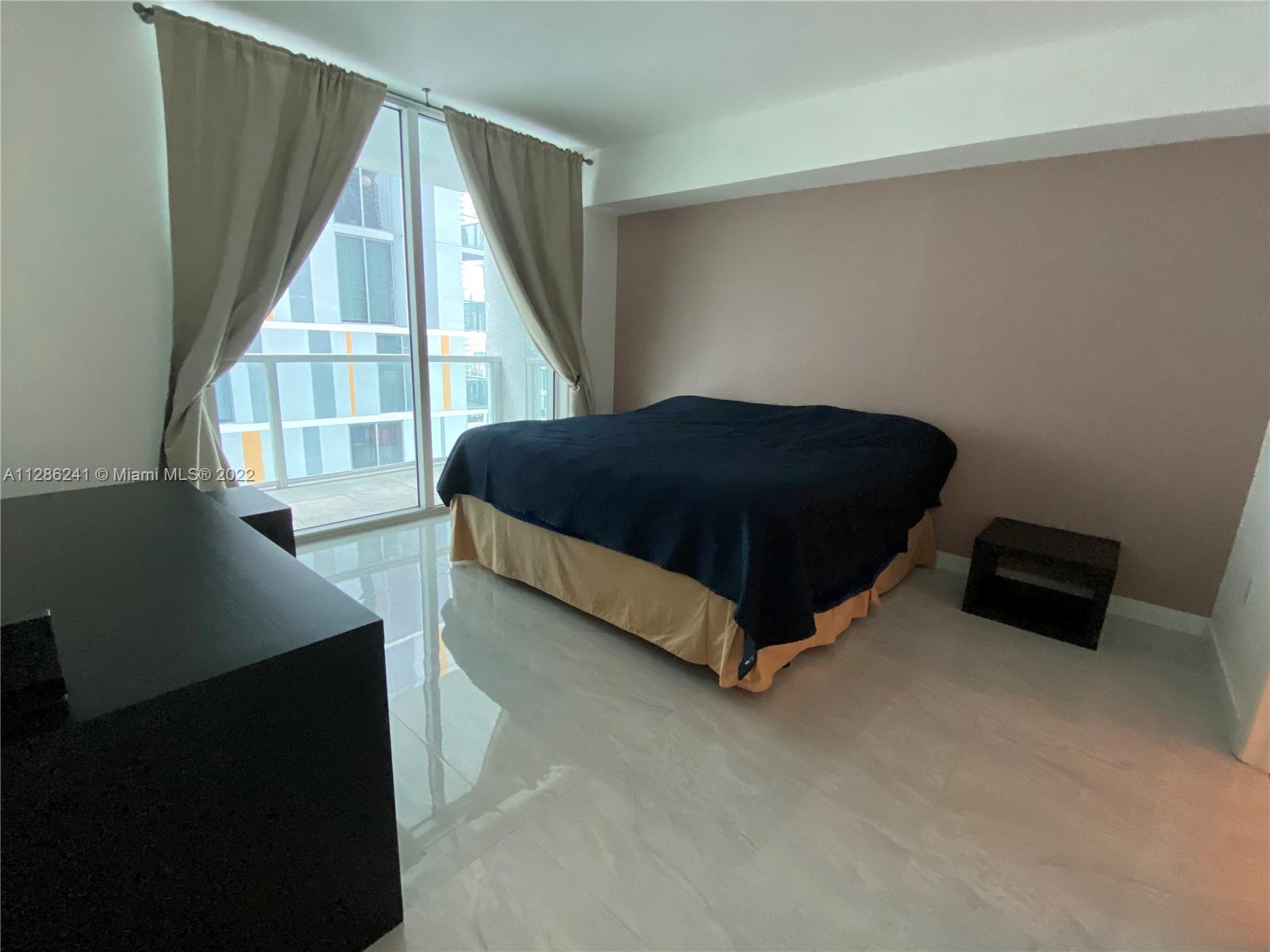 500 BRICKELL WEST CONDO - Residential Lease